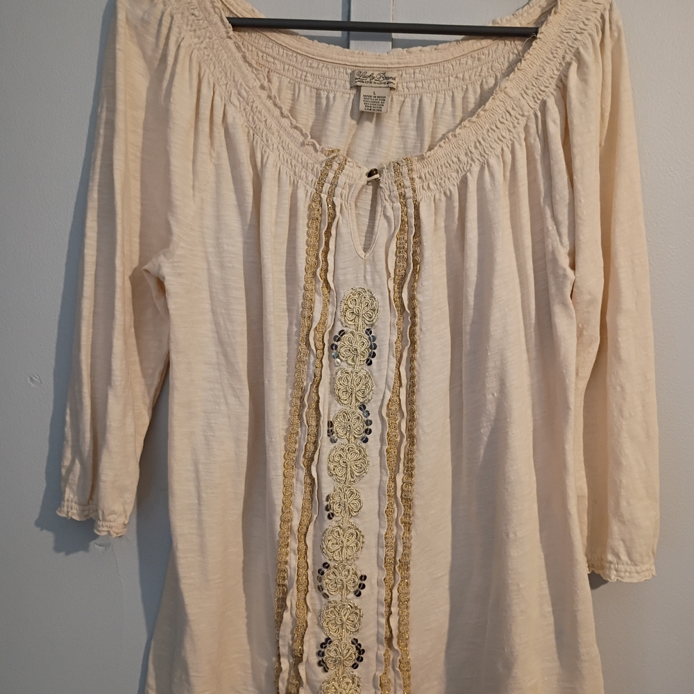 Large Women's Cream Top with Embroidered Detail